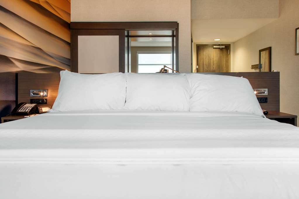Cambria Hotel Milwaukee Downtown Bilik gambar